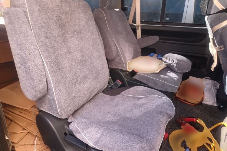 Used Jinbei Grace 2018 2.0L Express Luxury 7-Seater V19
