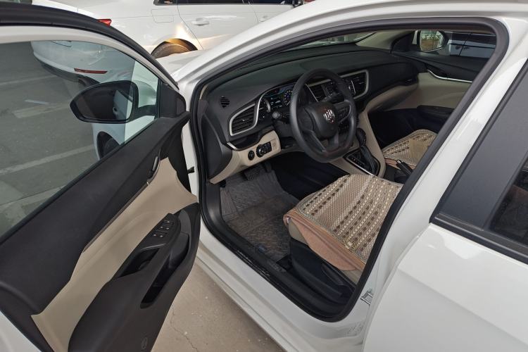 Used Buick GT 2016 15N Automatic Elite Edition
