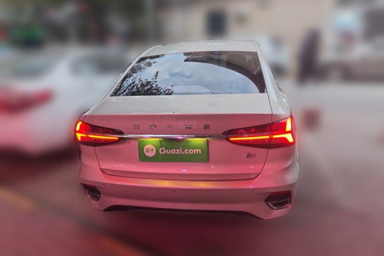 Used Roewe i5 2021 1.5L Manual Diamond Edition