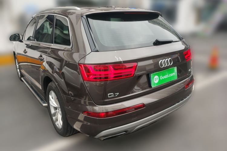 Used Audi Q7 2016 45 TFSI Technology Edition
