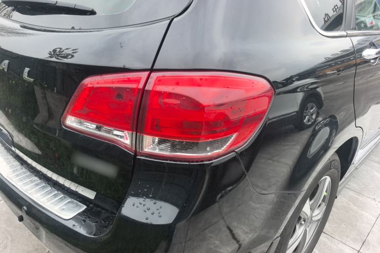 Used Haval H6 2013 Upgraded Model 1.5T Manual Two-Wheel Drive Elite Version