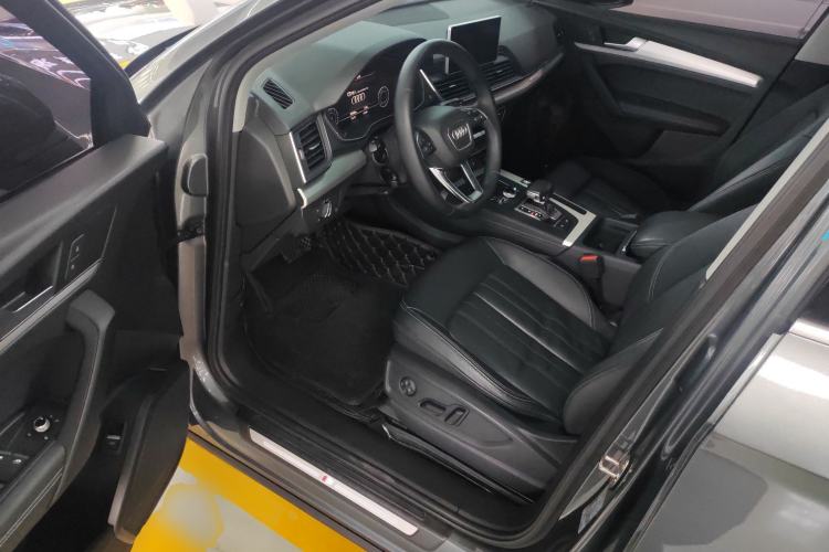 Used Audi Q5L 2020 Updated 40 TFSI Prestige Fashion Edition