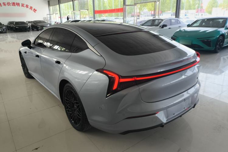 Used NETA S 2022 All-Electric 715 km Range Rear-Drive Deluxe Version Exterior 2