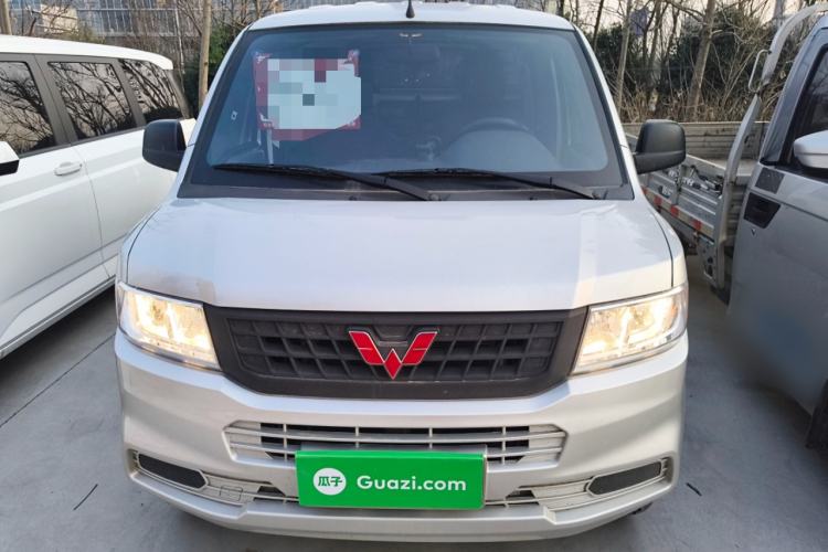 Used Wuling Rongguang New Truck 2023 2.0L Double-Cab Extended-Size Standard Version LJM20B Front