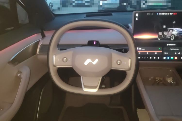 Used ONVO L60 2025 Model—60 kWh Rear-Wheel-Drive Version