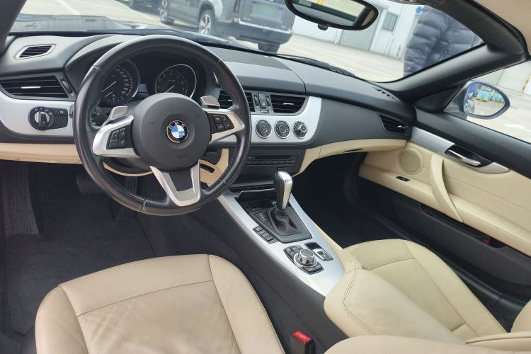 Used BMW Z4 2009 sDrive23i Leading Model