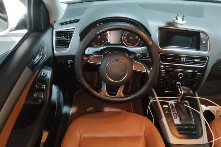 Used Audi Q5 2015 40 TFSI Trendy Edition
