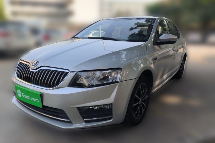 Used Skoda Octavia 2017 1.6L Automatic Smart Drive Edition