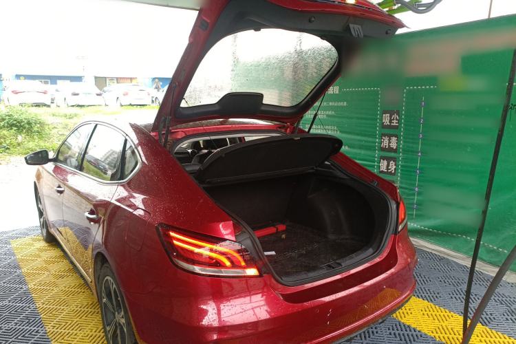 Used MG 6 2017 20T Manual Luxury Smart Connect Version China V Standard