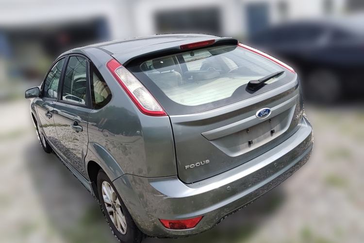 Used Ford Focus 2011 Hatchback 1.8L Automatic Fashion Edition

