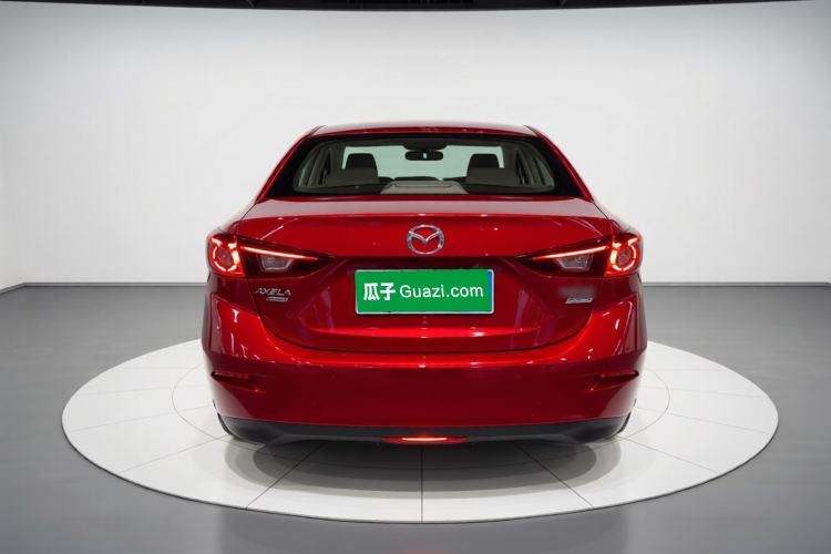 Used Mazda 3 Axela 2017 Sedan 1.5L Automatic Luxury Model Emission Standard China V
