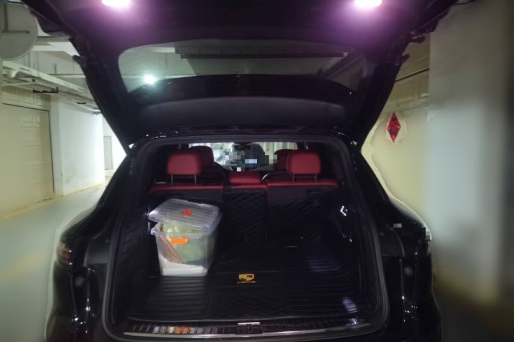 Used Porsche Cayenne E-Hybrid 2019 Cayenne E-Hybrid 2.0T