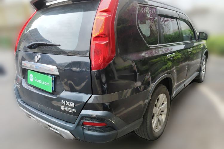 Used Dongfeng Fengdu MX6 2015 2.0L CVT Two-Wheel Drive Dream Edition
