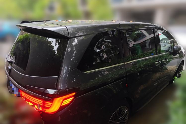 Used Honda Odyssey 2022 2.0L eHEV Sharp Supreme Edition Rear Right 45 Deg