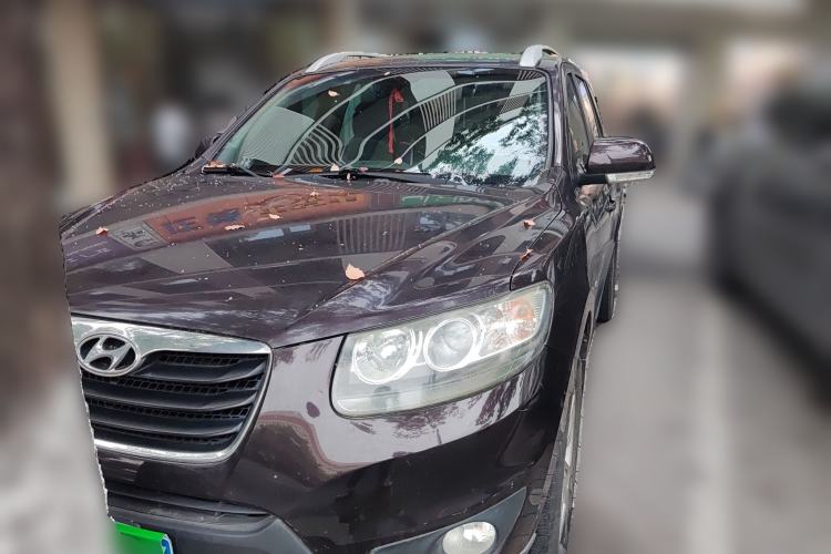 Used Hyundai Santa Fe Classic 2010 2.4 Ultimate Edition 7-Seater Four-Wheel Drive