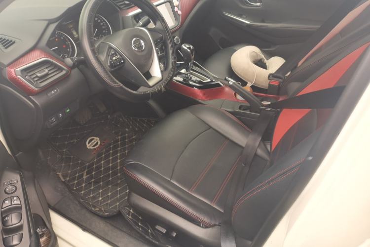 Used Nissan Lannia 2020 1.6L CVT Smart Connect Smart Cool Edition Driver Seat