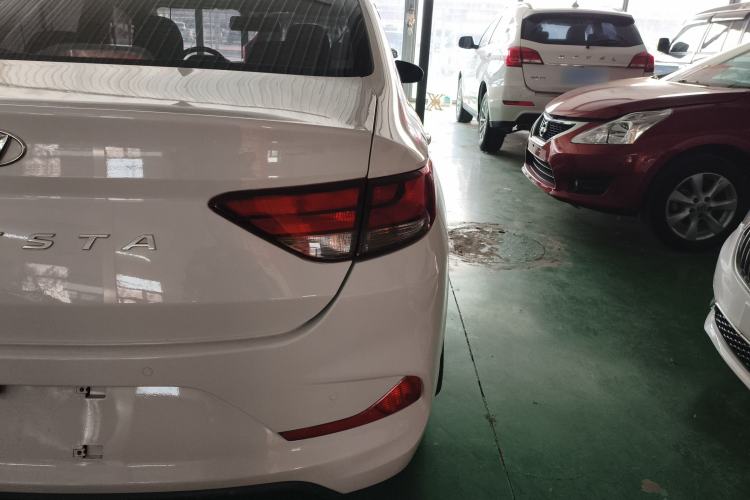 Used Hyundai Celesta 2020 1.6L Automatic GL Enjoyable Edition
