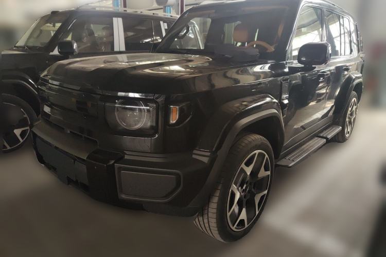 Used iCAR V27 2026 Model 200KM Four-Wheel Drive Falcon 500