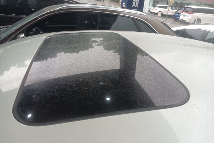 Used Nissan Sylphy 2019 1.6XV CVT Smart Connect Luxury Edition China VI Standard Roof