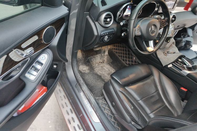 Used Mercedes-Benz GLC 2019 Facelift GLC 260 L 4MATIC Luxury Model