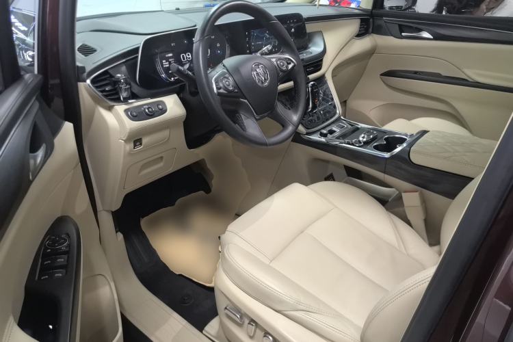 Used Buick GL8 2022 ES Landtrek 653T Luxury Edition
