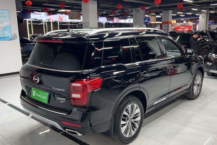 Used GAC Trumpchi GS8 2017 320T Two-Wheel Drive Luxury Smart Connectivity Version (7 Seats)
