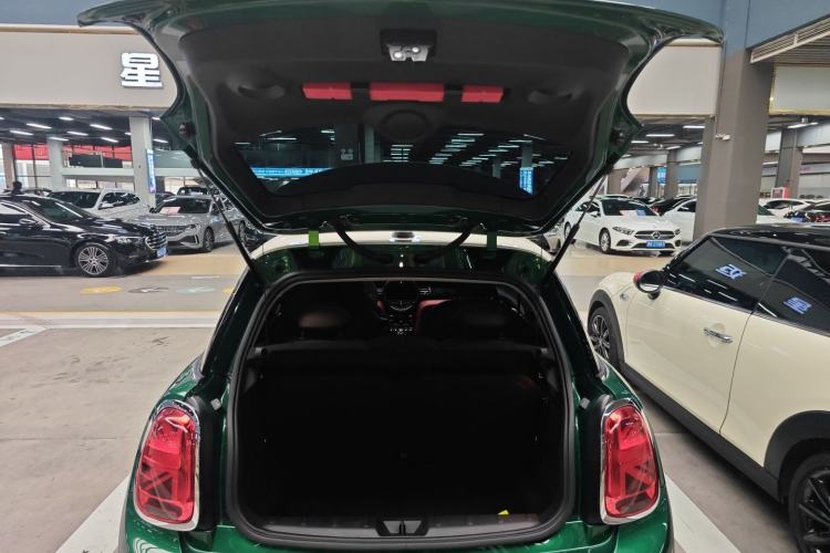 Used MINI 2019 1.5T COOPER 60th Anniversary Edition Trunk