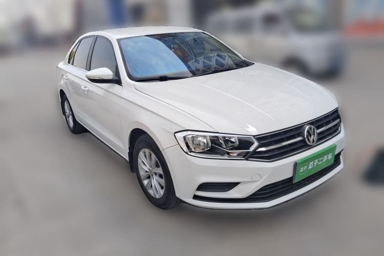 Used Volkswagen Bora 2018 1.5L Automatic Fashion Model Front Right 45 Deg