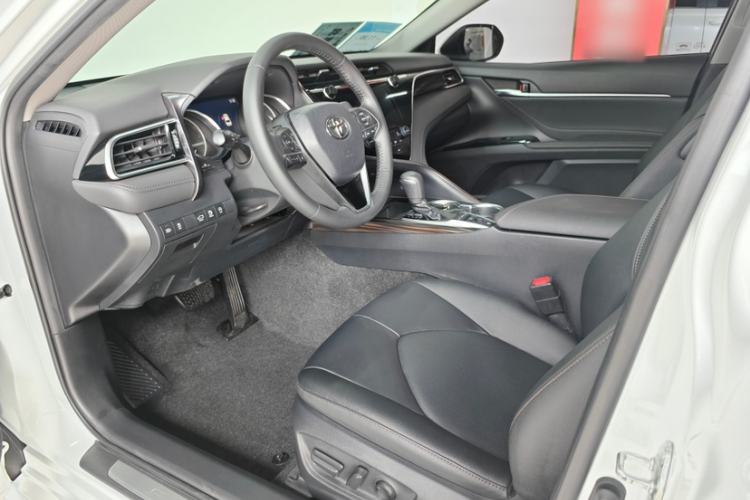 Used Toyota Camry 2019 2.5G Luxury Edition China VI Standard