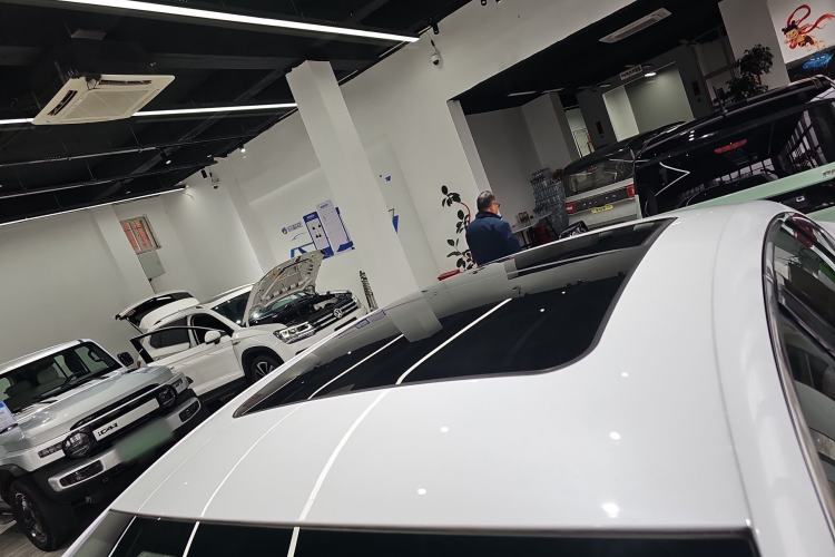 Used BYD Qin L 2025 DM-i Smart Drive 120KM Superior Model
