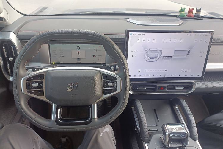 Used JETOUR Traveler 2023 2.0T All-Wheel-Drive CrossPRO
