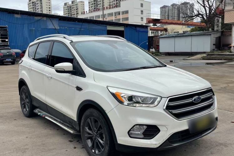 Used Ford Kuga 2019 EcoBoost 180 Two-Wheel-Drive Platinum Edition China VI Standard