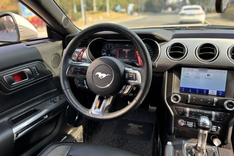 Used Ford Mustang 2019 2.3L EcoBoost
