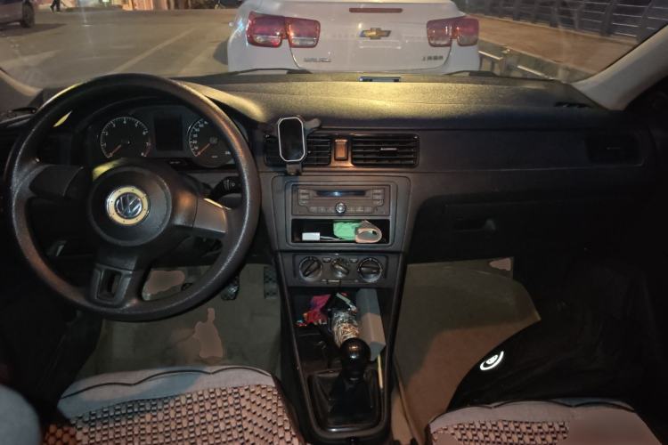 Used Volkswagen Santana 2013 1.4L Manual Fashion Edition Center Console