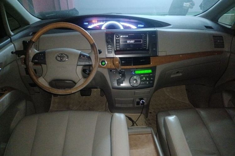 Used Toyota Previa 2006 2.4L 7-Seater Luxury Edition Center Console