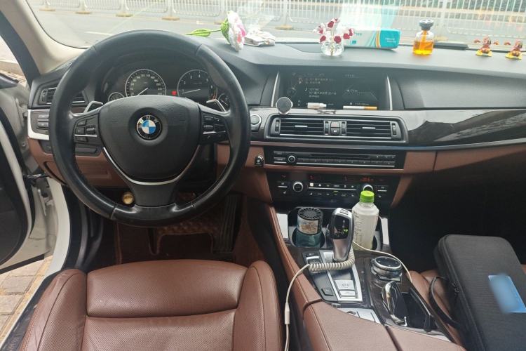 Used BMW 5 Series 2014 535Li Leading Model
