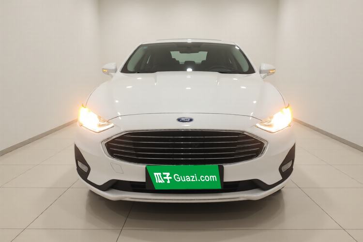 Used Ford Mondeo New Energy 2018 2.0 PHEV Smart-Controlled Fashion Edition China VI Standard Front