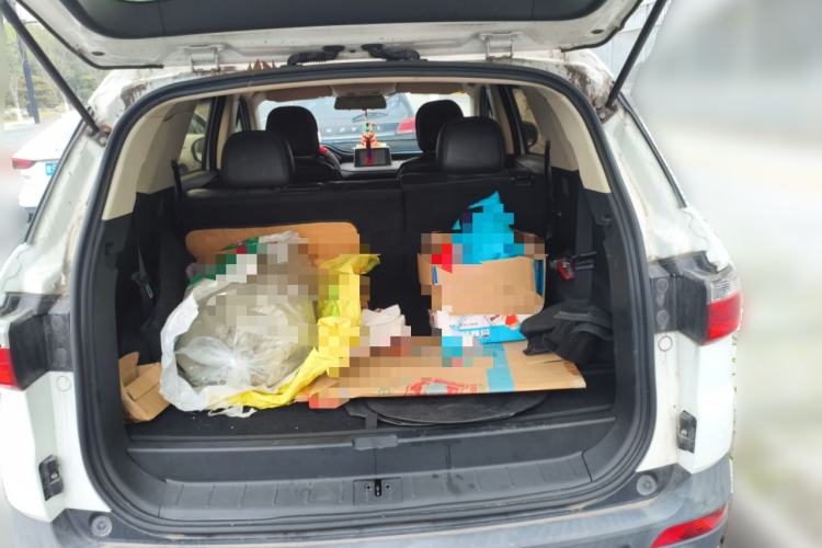 Used Dongfeng Fengon S560 2021 1.5T Manual Urban Model Trunk