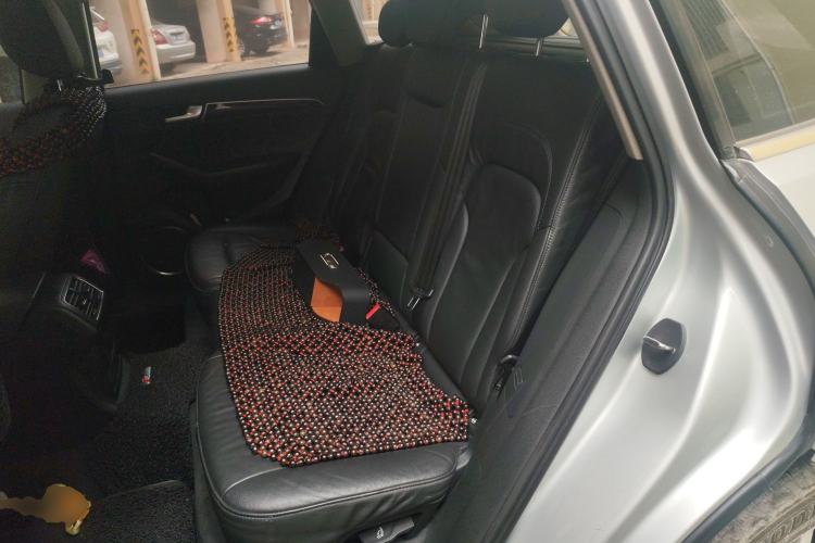 Used Audi Q5 2011 2.0TFSI Comfort Version Left Rear Seat