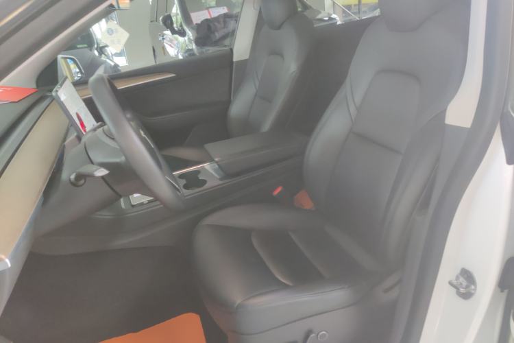 Used Tesla Model Y 2021 Standard Range Rear-Wheel Drive Version