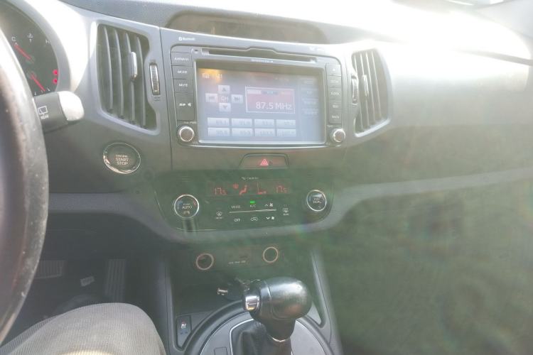 Used Kia Sportage R 2014 2.0L Automatic Two-Wheel Drive Premium Special