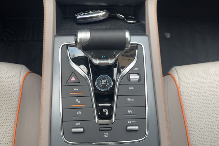 Used BYD Yuan PLUS 2024 Honor Edition 510KM Beyond Model Gear Lever