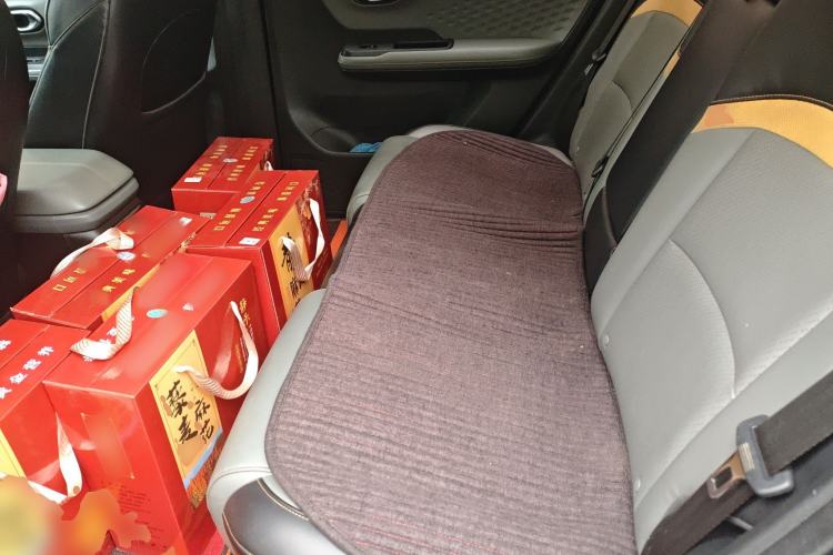 Used AION Y 2022 Plus 70 Tech Edition
