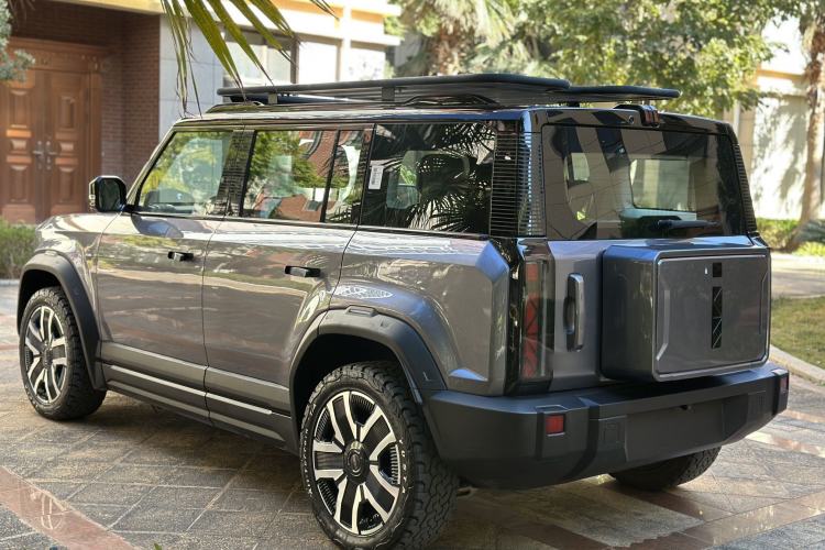 Used iCAR 03 2024 501km Four-wheel Drive Long-range Intelligent Driving Edition