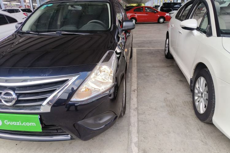 Used Nissan Sunny 2015 1.5XE Manual Comfort Edition Left Front Headlight