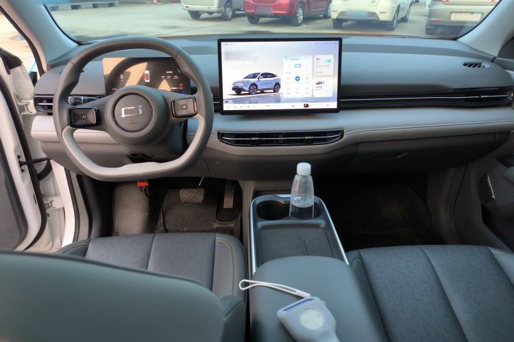 Used Bestune Yueyi 03 2025 565km Premium Edition
