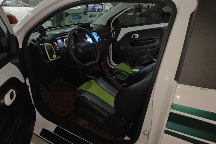 Used Roewe Clever 2021 302km All-Round Version Left Front Seat