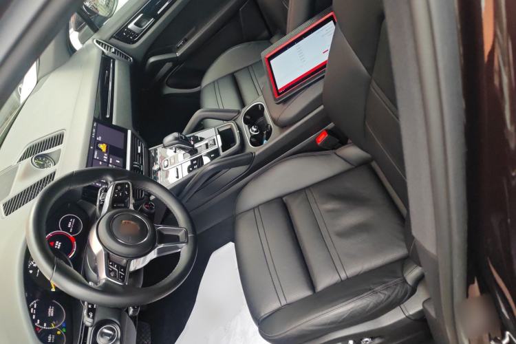 Used Porsche Cayenne E-Hybrid 2019 Cayenne E-Hybrid 2.0T
