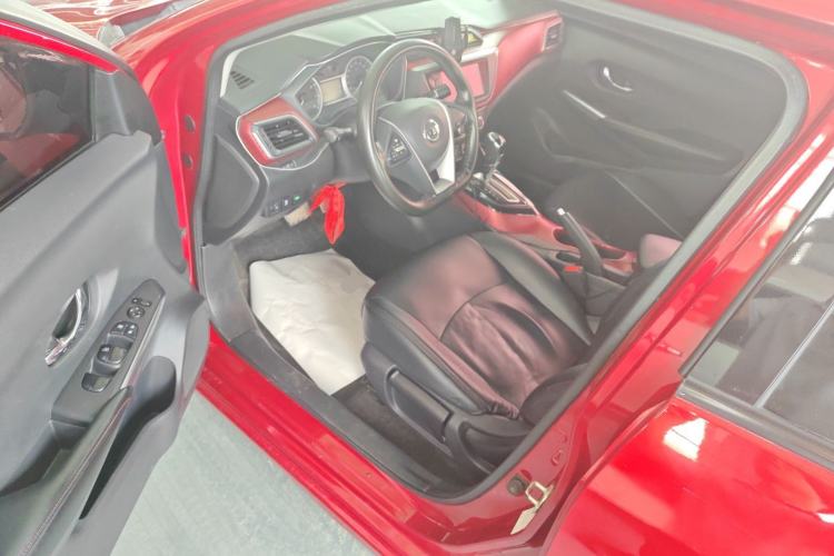 Used Nissan Lannia 2018 1.6L CVT Smart Cool Trendy Audio Model Driver Seat