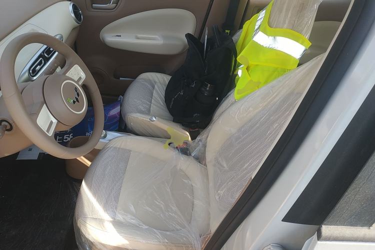 Used Wuling Hongguang MINIEV 2025 Four-Door Version Advanced Edition
